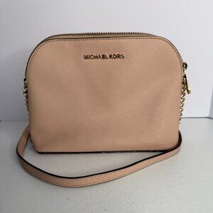 Michael Kors Jet Set Medium‎ Dome Crossbody – Soft Pink Saffiano Leather